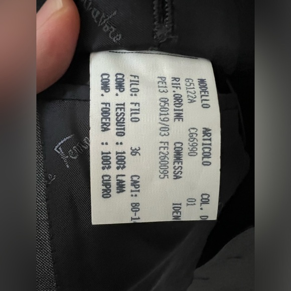 Ferragamo men’s blazer in a great condition size S IT46 - Picture 4 of 7